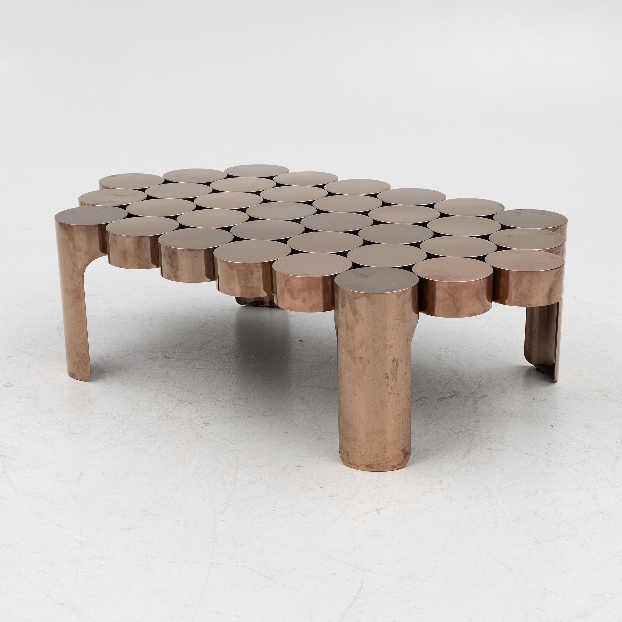 Toni Grilo, soffbord, "Mousse", Riluc, Portugal 2000-tal.