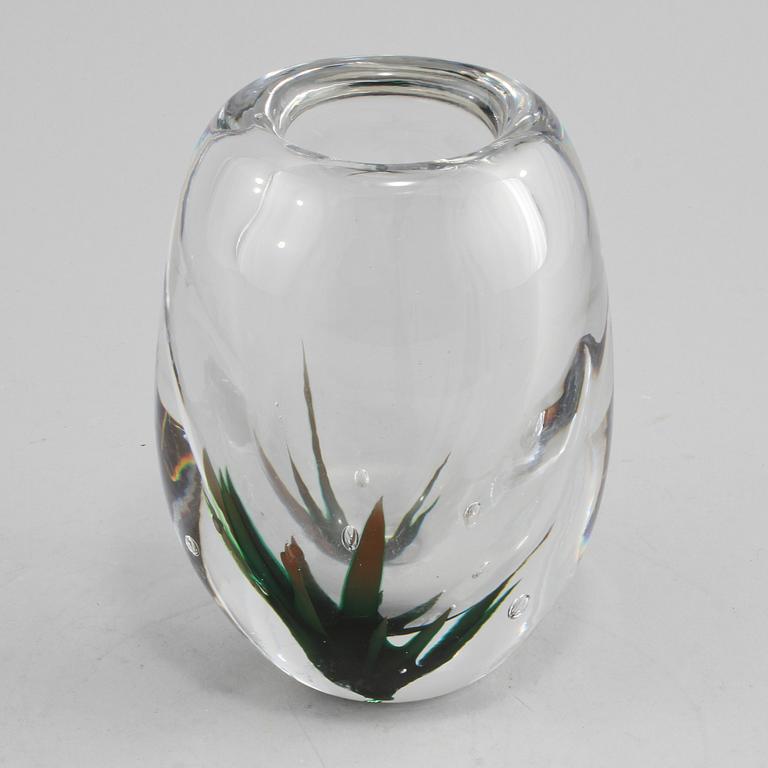 VAS, glas, Vicke Lindstrand, Kosta, 1900-talets andra hälft.