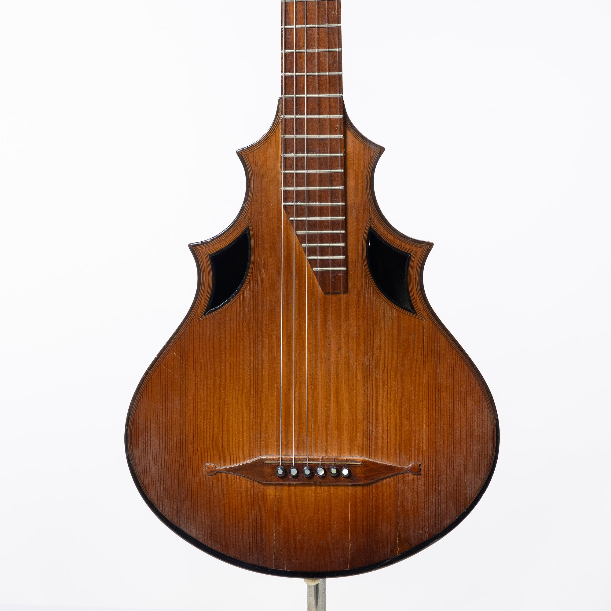 Bernhard Enzensperger, acoustic guitar, "No 73", 1836, Austria.