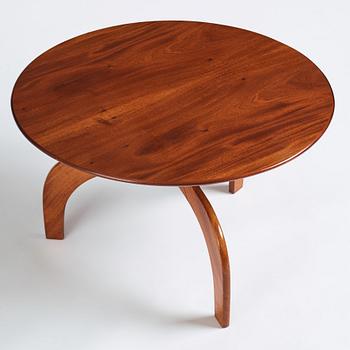 Josef Frank, a mahogany 'model 1196' coffee table, Svenskt Tenn, 1940-1950s.