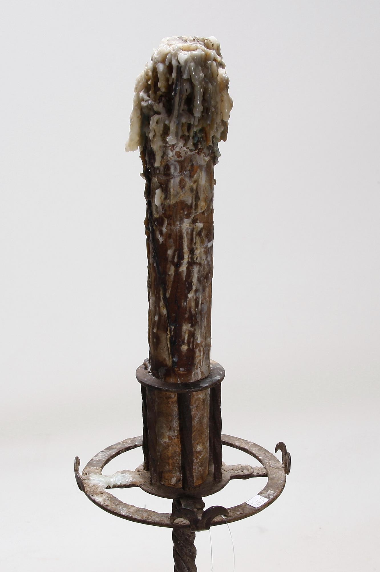 GOLVLJUSSTAKE, järnsmide. Troligen 1700-tal.