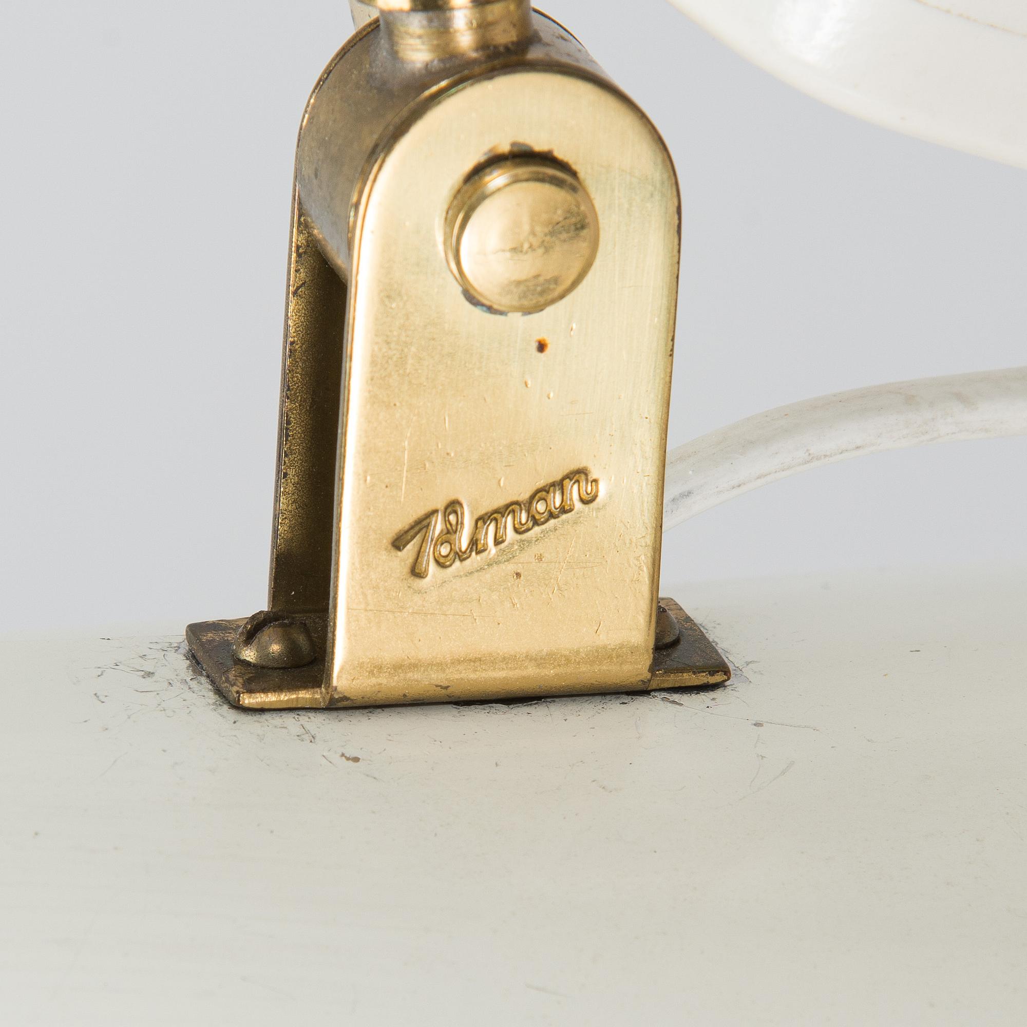 Paavo Tynell, golvlampa, modell K10-10, Idman, 1900-talets mitt.