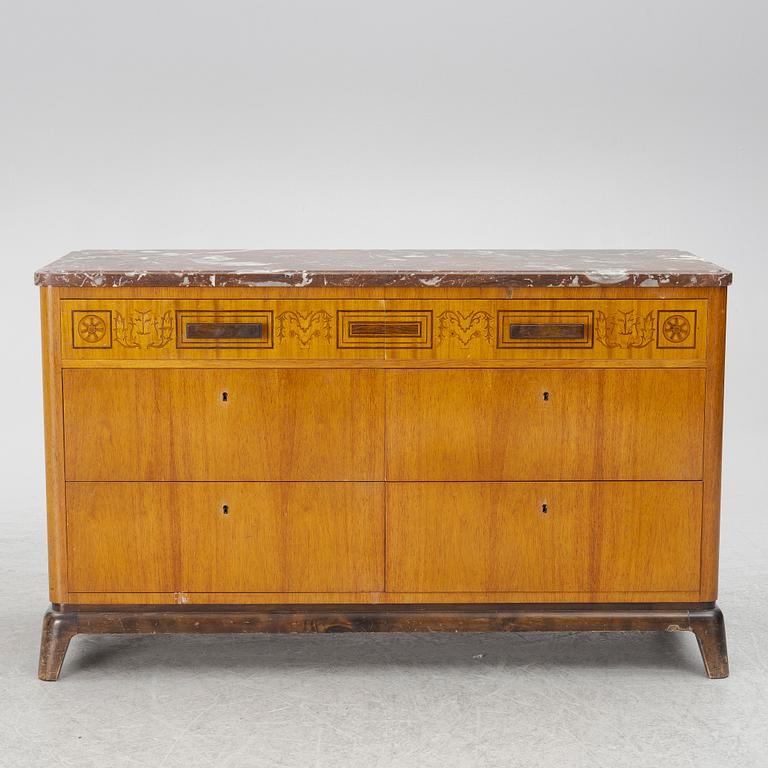 Chest of drawers, first half of the 20th century.