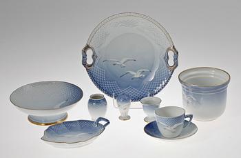 MATSERVIS, 102 delar, porslin, "Måsen", Bing & Gröndahl.