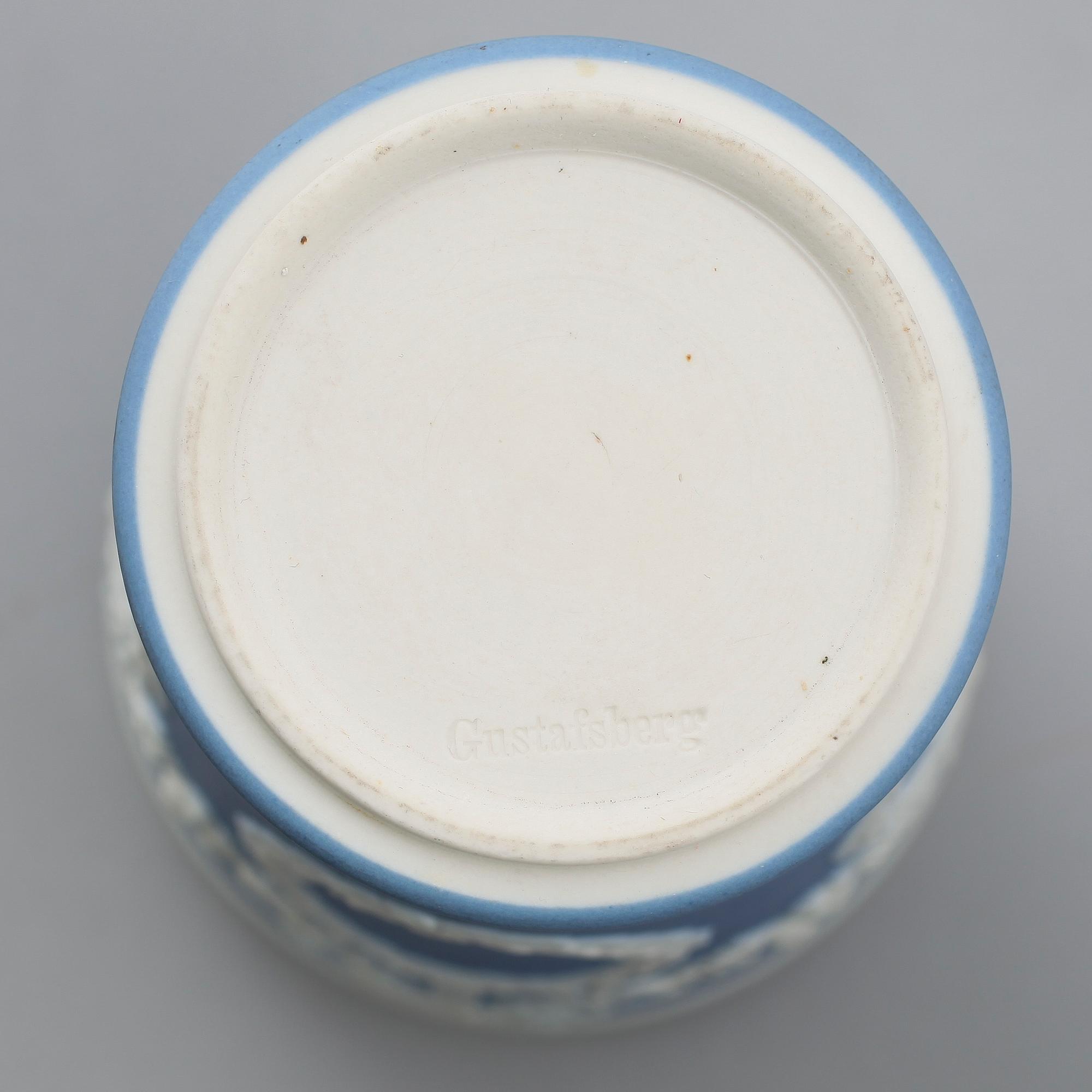 SAMLING JASPERWARE, 5 delar, Gustafsberg, omkring år 1900.