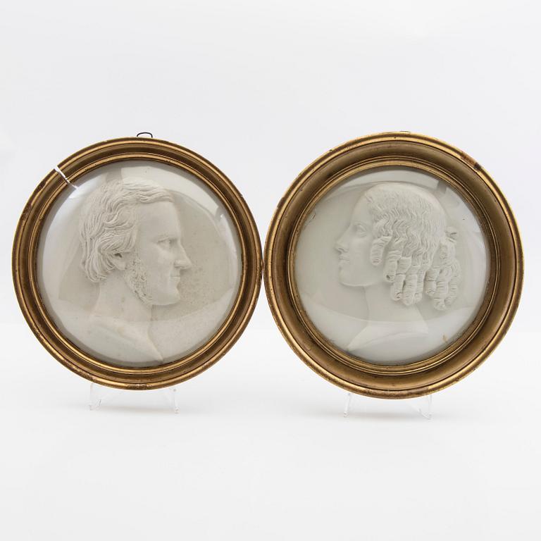 Wall reliefs, 1 pair, turn of the 19th/20th century.