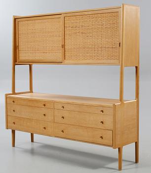 BOKHYLLA. Hans J Wegner, RY Möbler, Danmark, 1900-talets andra hälft.