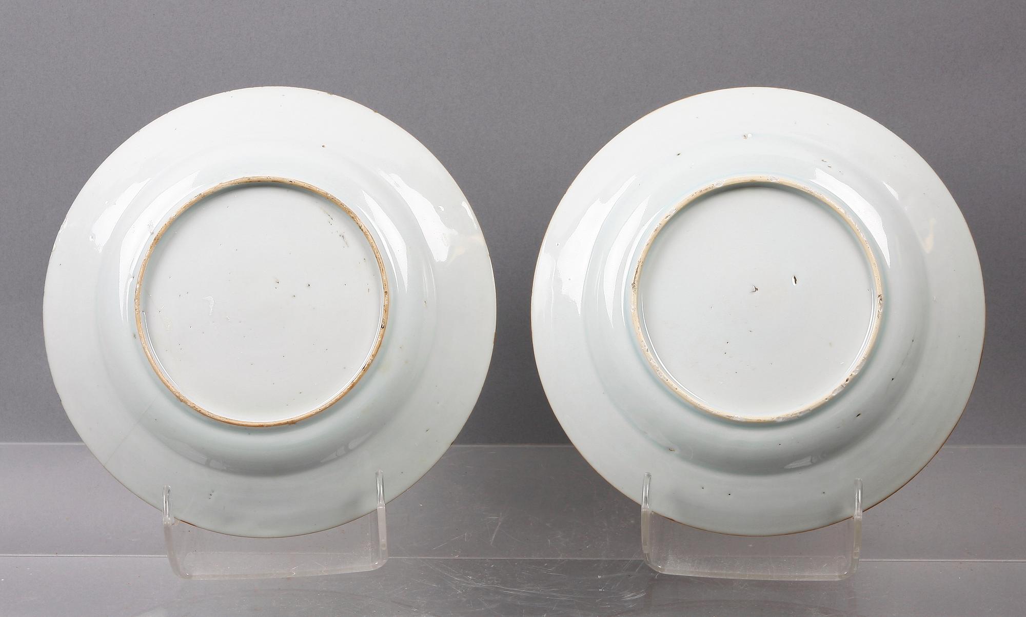 TALLRIKAR, ett par, porslin, Kangxi, 1600/1700-tal.