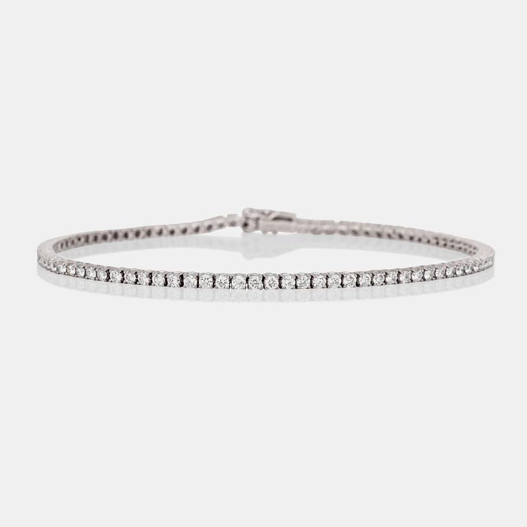 ARMBAND med briljantslipade diamanter totalt ca 1.80 ct.