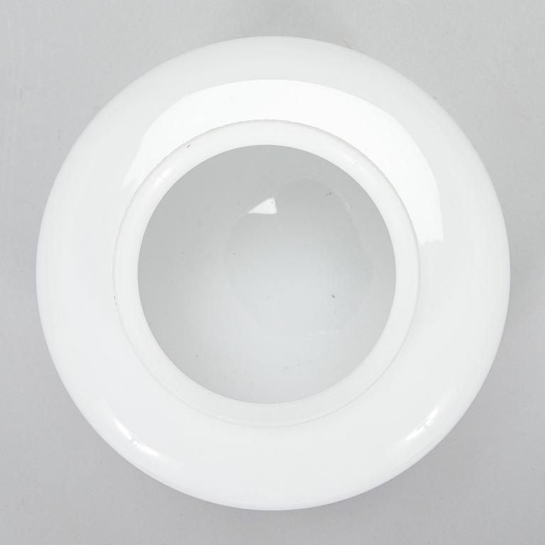 Paavo Tynell, A  '2028' ceiling light for Idman.