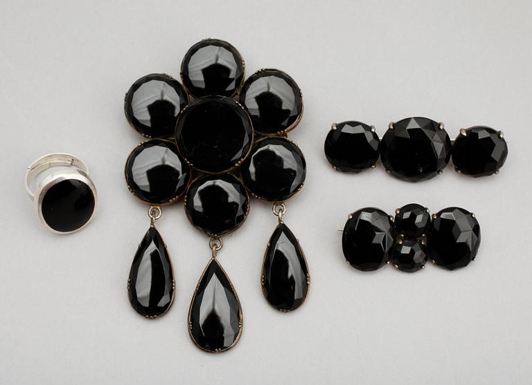 SMYCKEN, 4 delar, silver med gagater, 1800-/1900-tal.