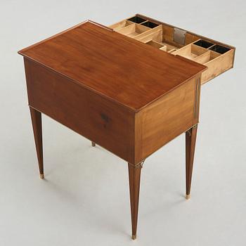 BORD, sengustavianskt, 1700-talets slut.