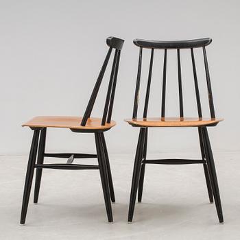 STOLAR, 2 st. "Fanett". Ilmari Tapiovaara, Edsbyverken. Modellen formgiven 1949.