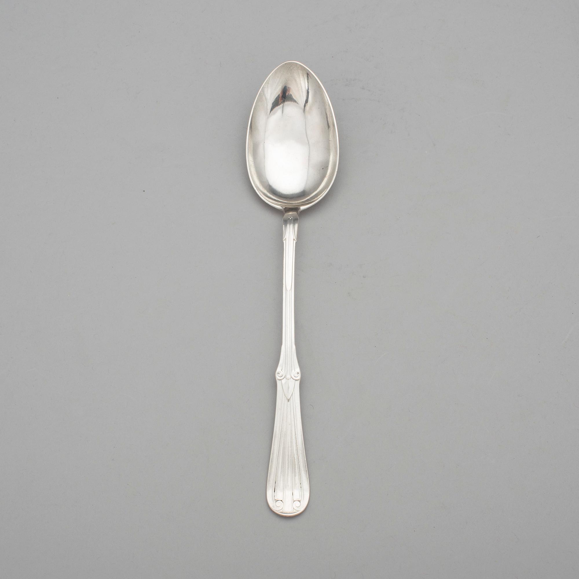 RAGUSKED, silver, V Christesen, Köpenhamn, otydlig årtalsbeteckning, ca år 1900. Tot vikt 82 gram.