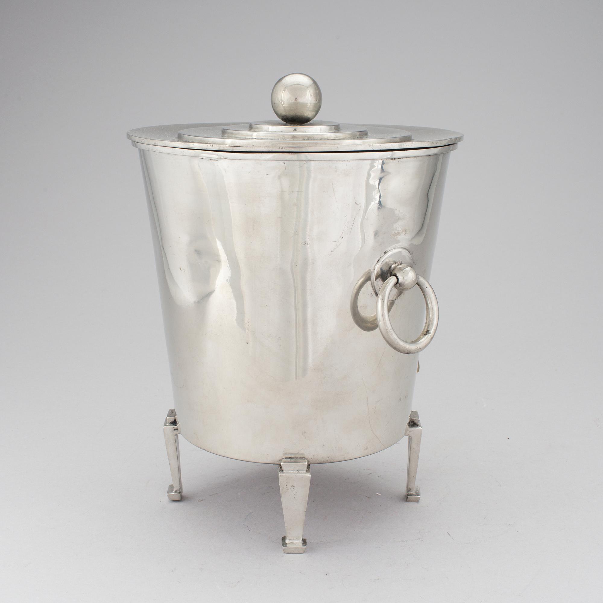 A pewter Art Deco Swedish Punch cooler by Ceson, 1933.