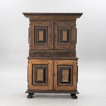 Cabinet, late Baroque, second half of the 18th century.