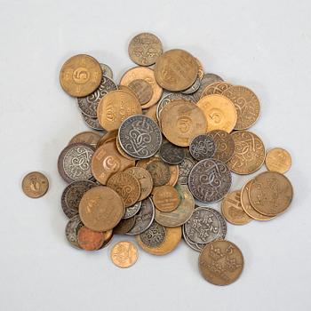 PARTI KOPPARMYNT och JÄRNMYNT, Sverige, 1800- och 1900-tal. Total vikt ca 13500 g inklusive fodral mm.