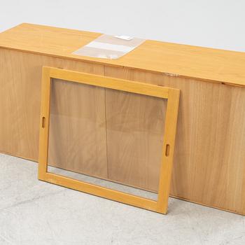 Børge Mogensen, vitrinskåp, Karl Andersson & Söner, 1900-talets andra hälft.