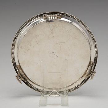 Bricka på fötter / coaster, icke identifierad mästarstämpel, Lisbon 1803-1813.