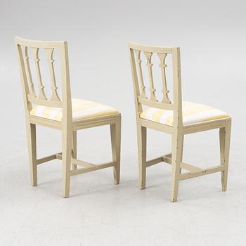 Stolar, ett par, gustavianska, 17/1800-tal.