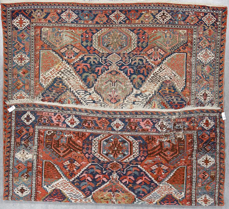 MATTA, semiantik Soumak, Östra Kaukasien, ca 365 x 275 cm.