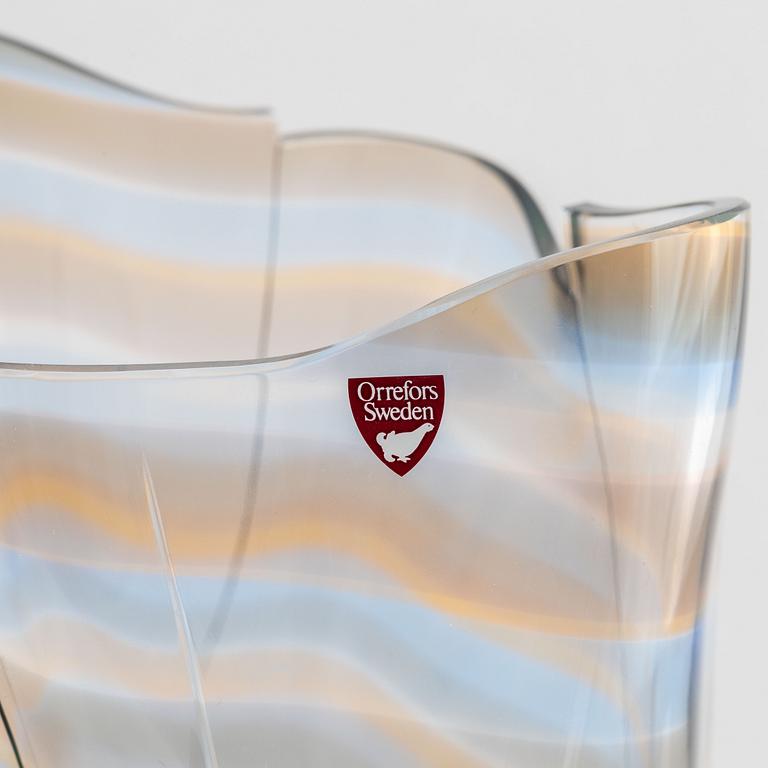 Gunnar Cyrén, a glass vase, Orrefors 1985.