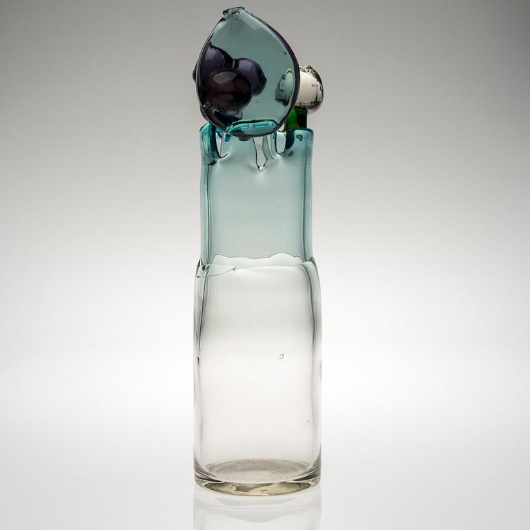 OIVA TOIKKA, GLASS SCULPTURE. Pompom vase. Sign. Oiva Toikka Nuutajärvi Notsjö, late 1960s.