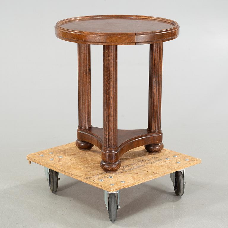A smoking table from Nordiska Kompaniet, early 20th century.