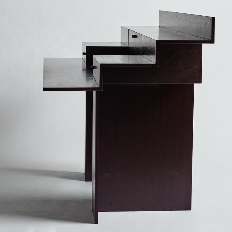 Marcello Vecchi and Francesco Trabucco, a desk modell "Sc73", Poggi, Italy, 1983.