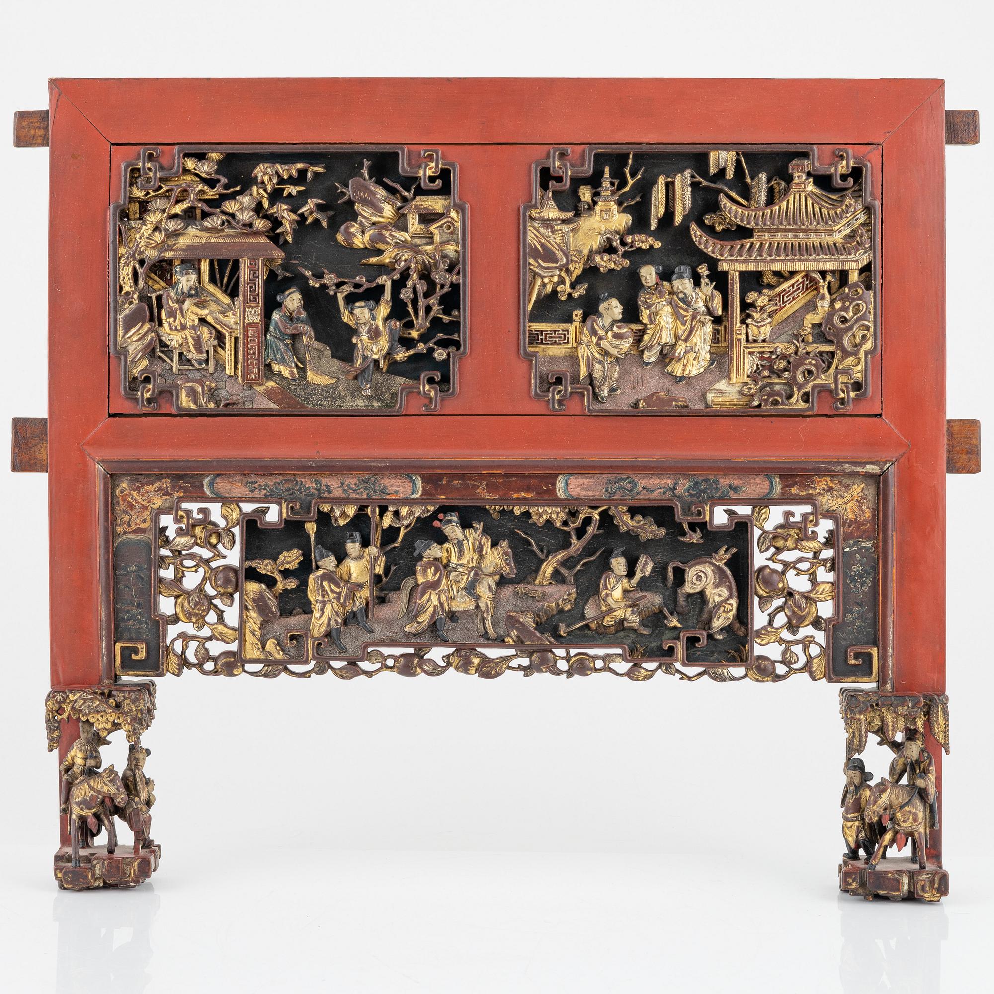 A finely carved wooden panel/part of an interior, Qing dynasty, 19th Century.