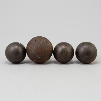 FOUR IRON BALLS, 18th/19th century.