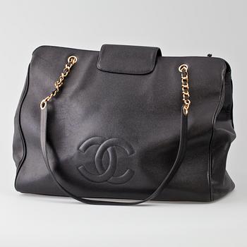 A Chanel bag, late 20th cent.
