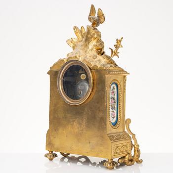 Borspendyl, Louis XVI-stil, troligtvis Frankrike, omkring år 1900.