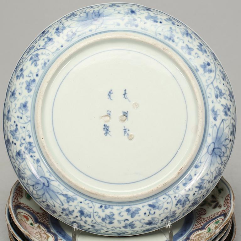 FAT, porslin, 5 st, Japan, 1900-talets första hälft.