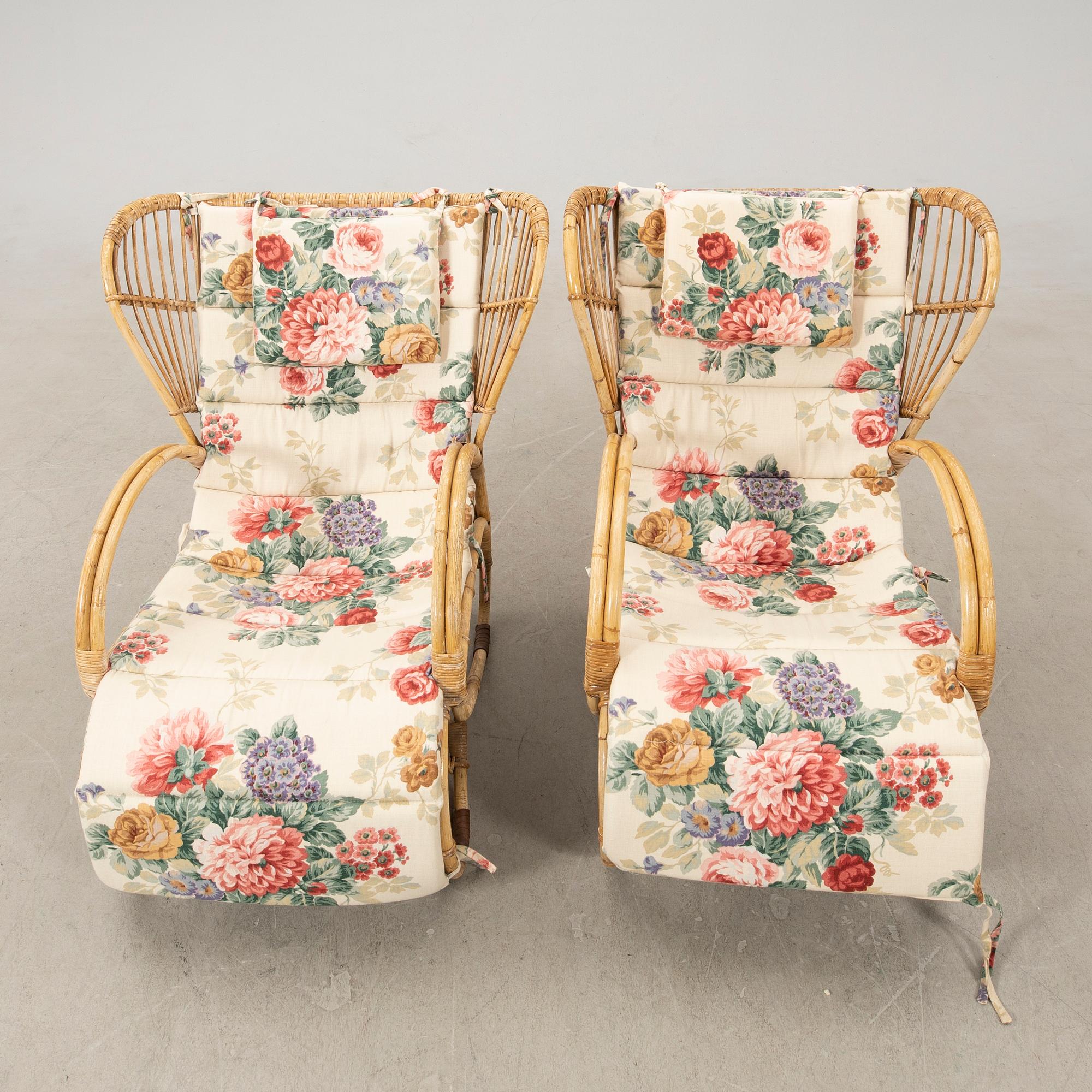 Trädgårdsfåtöljer ett par 1900-talets mitt/andra hälft.