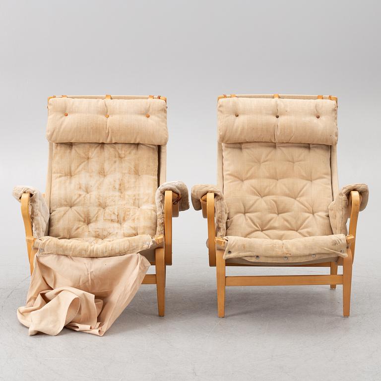 Bruno Mathsson, fåtöljer, ett par, "Pernilla", Dux, sent 1900-tal.