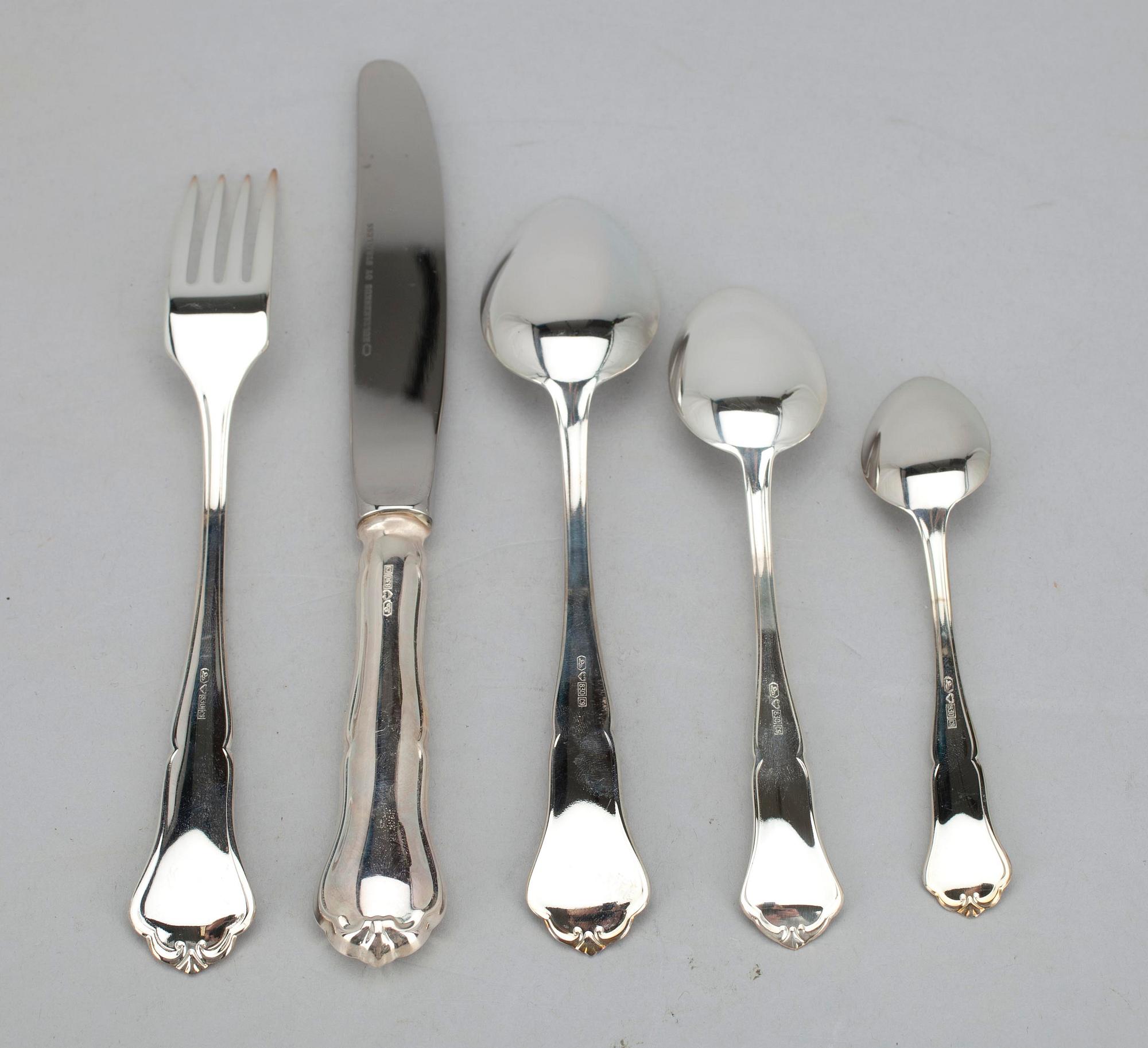 BESTICK, 30 st, silver, "Chippendale". Kultakeskus, 2004.