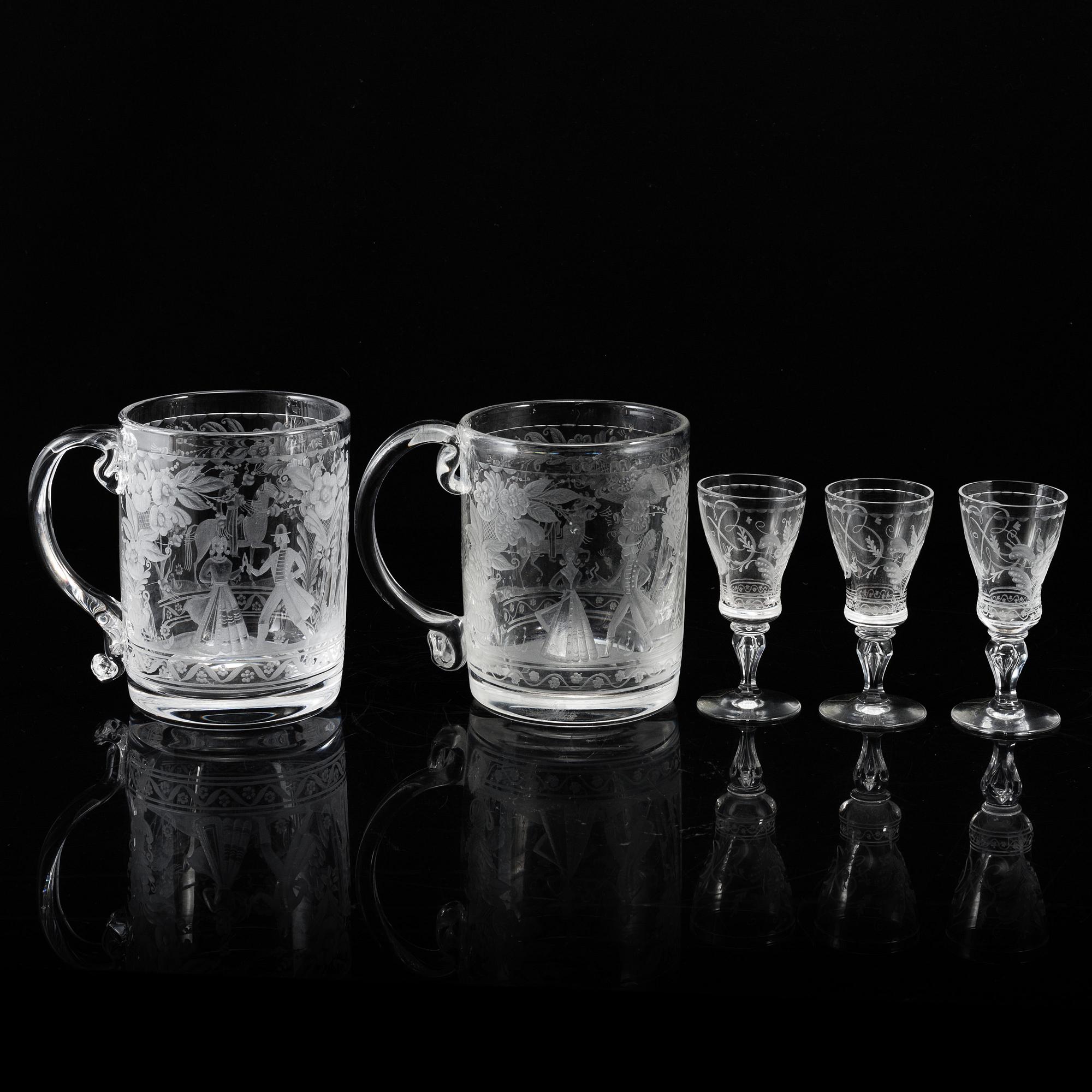 VICKE LINDSTRAND, three vodka glasses and two beer glasses, 'Dalecarlia' from Kosta.