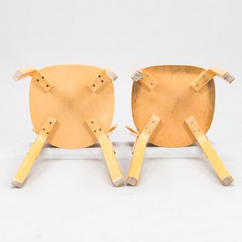 ALVAR AALTO, A table 82A and 6 chairs 69, Artek, latter half of the 20th century.