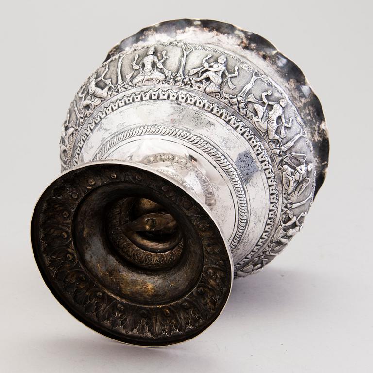 TEA POT and BOWL, silver, India late 19th century, weight 430g and 880g.