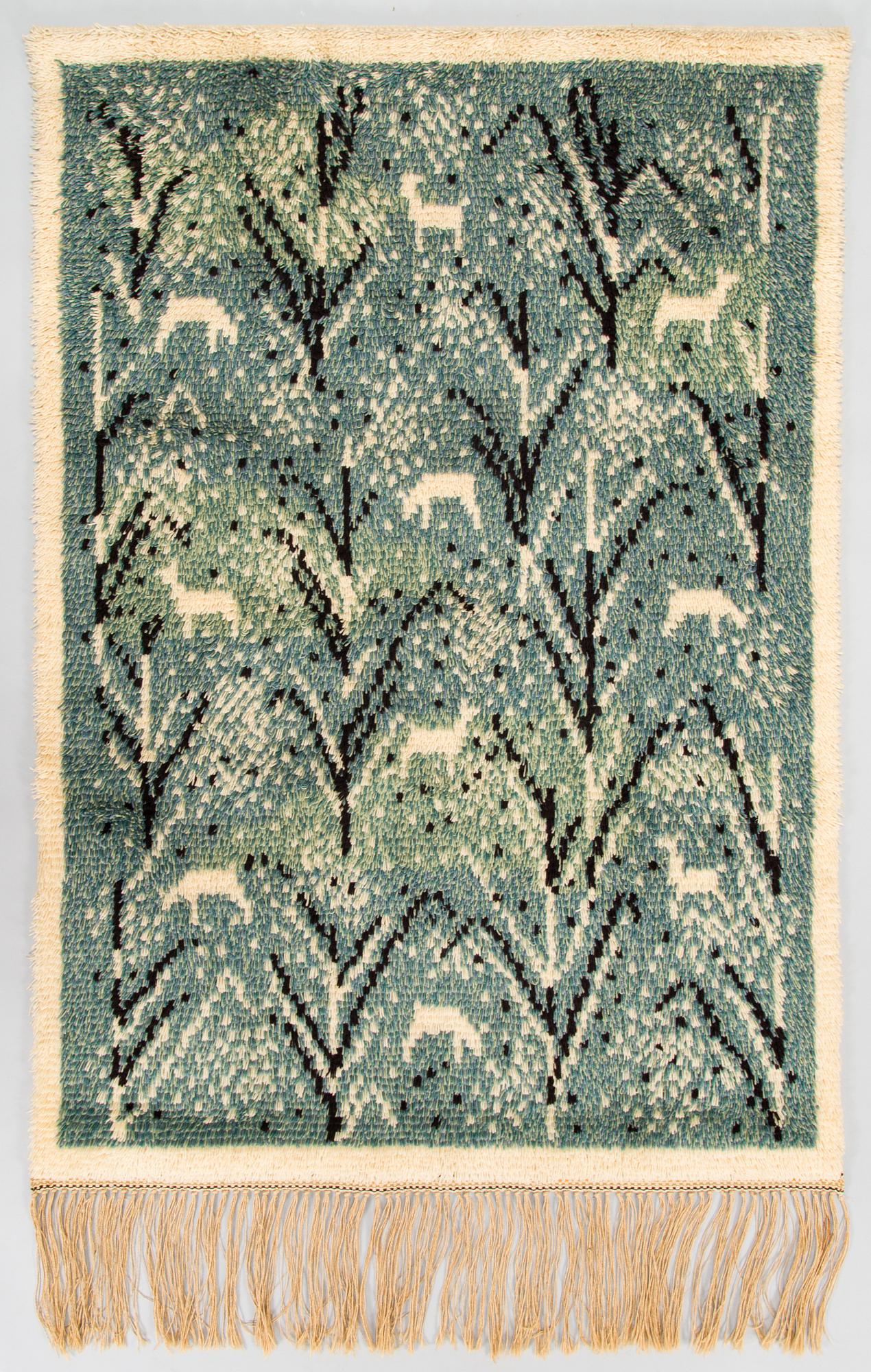 Aune Vuorinen-Peippo, a Finnish rya rug for Neovius. Circa 150 x 105 cm.