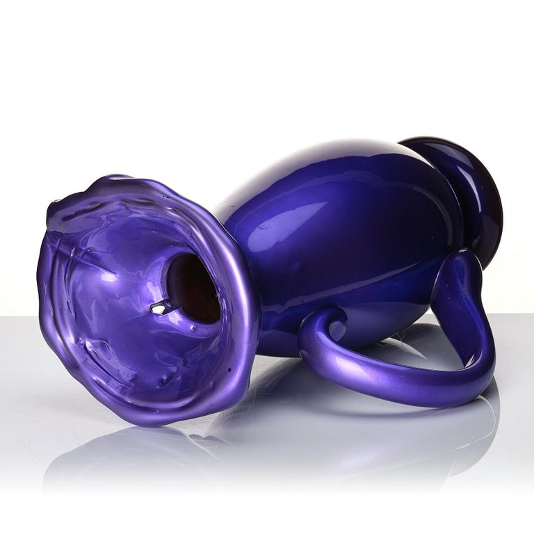 Fredrik Nielsen, a glass sculpture, 'Purple Pitcher', The Glass Factory, Boda, Sweden, 2009.