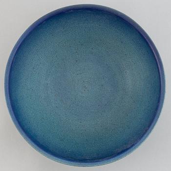 Bo Scullman, a stoneware bowl.