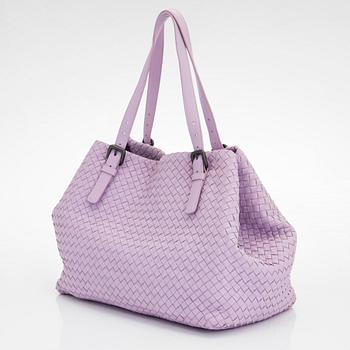 Bottega Veneta, a 'Cesta Tote' bag.