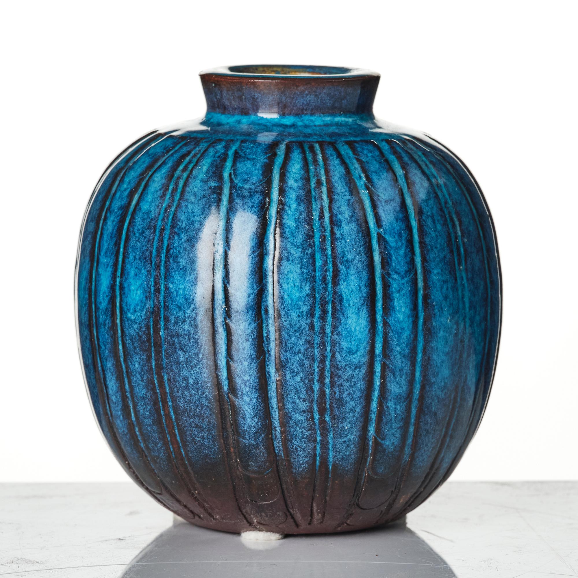 Wilhelm Kåge, Two Farsta stoneware vases, Gustavsberg Studio, 1948 and 1950.