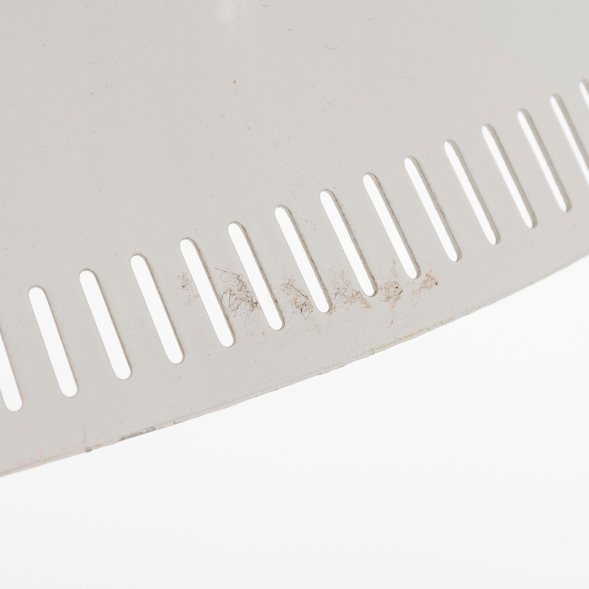 Paavo Tynell, A mid-20th-century '9227' table lamp for Idman, Finland.