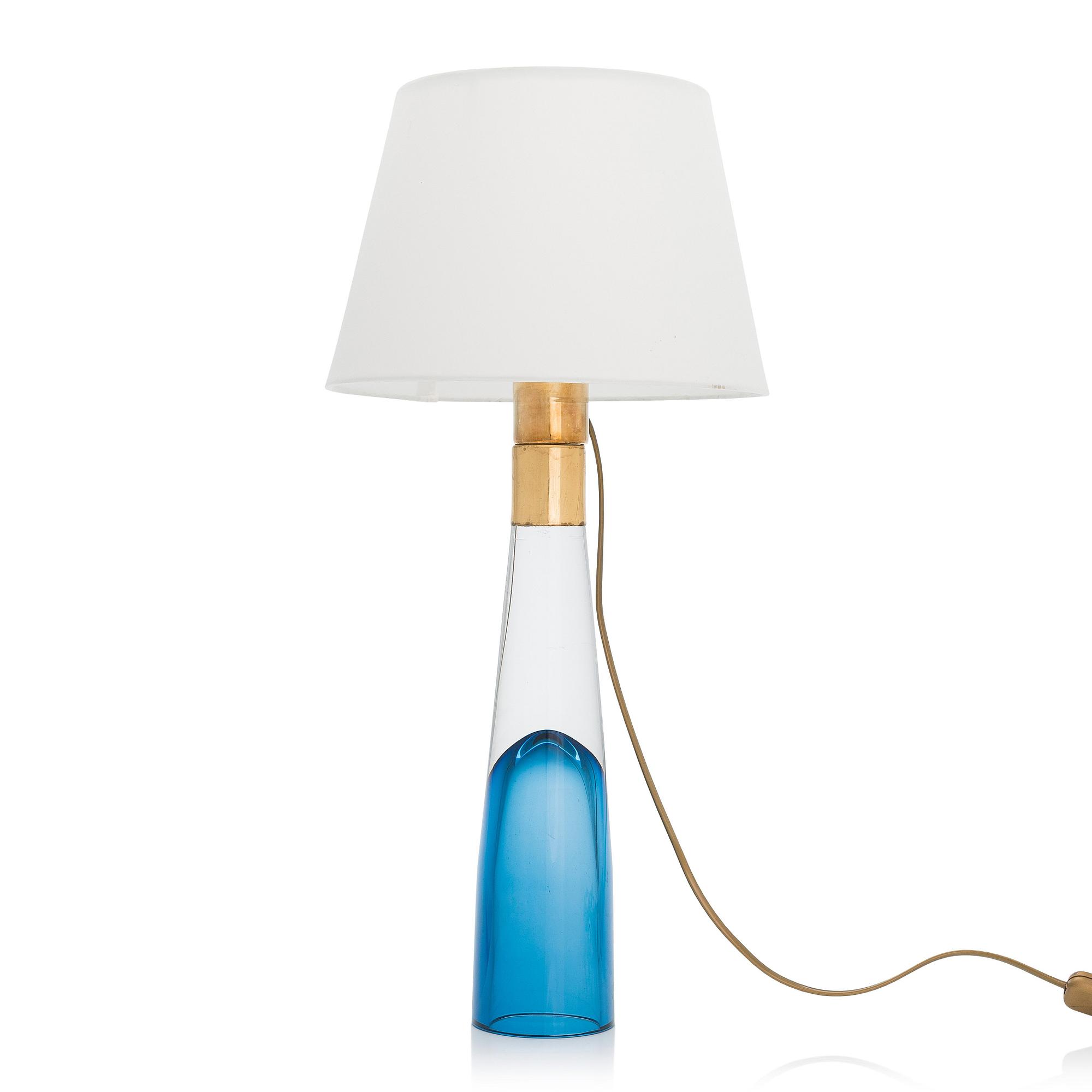 Lisa Johansson-Pape, bordslampa, modell 40-014 "Missis" Stockmann Orno 1900-talets mitt.