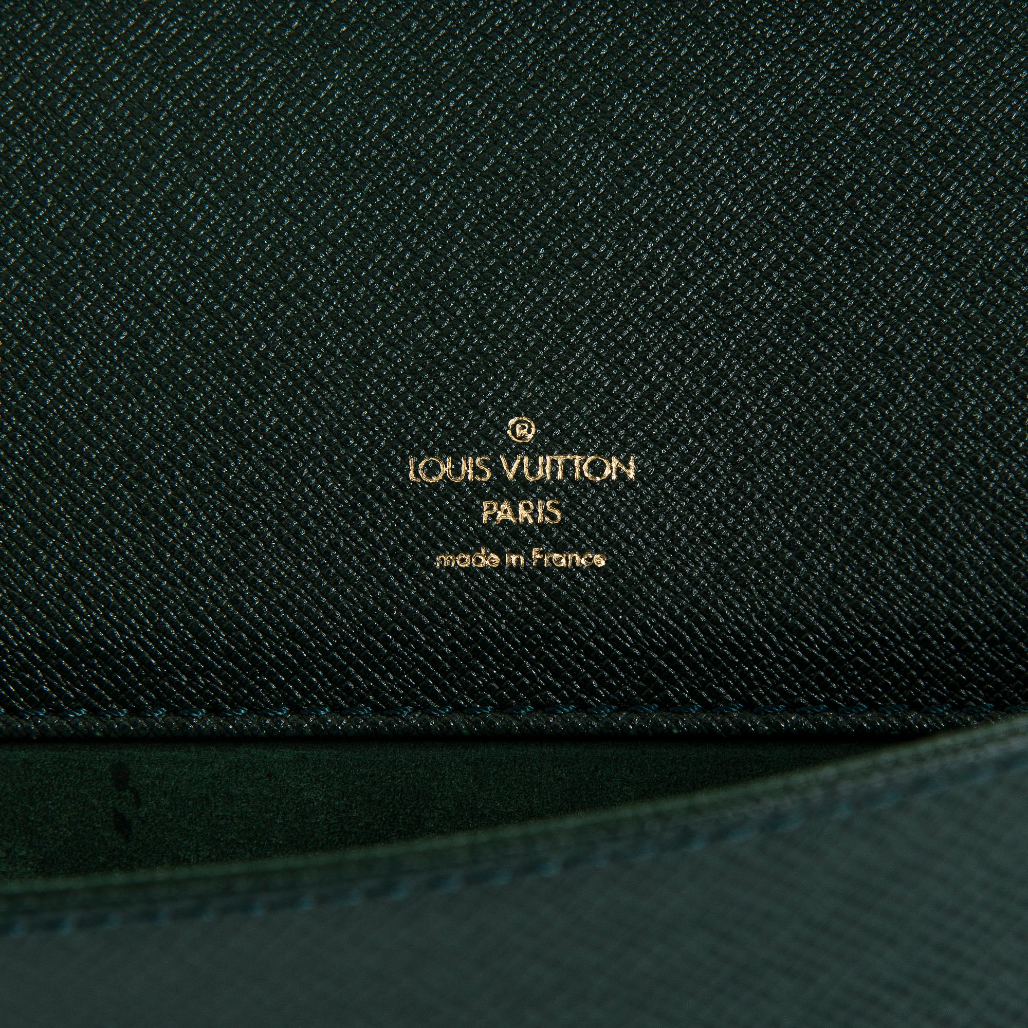 Louis Vuitton, portfölj, "Taiga Kourad".
