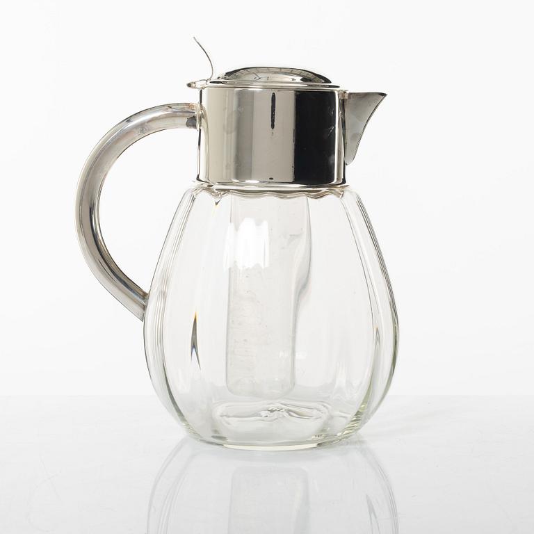 Lemonadkanna/cocktailkanna, saluförd på Firma Svenskt Tenn, 1900-talets andra hälft.