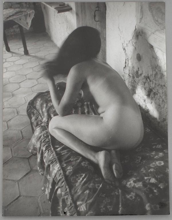 WILLY RONIS, fotografi, vintage silver print, a tergo stämpelmärkt 129/0503, ca 1970.